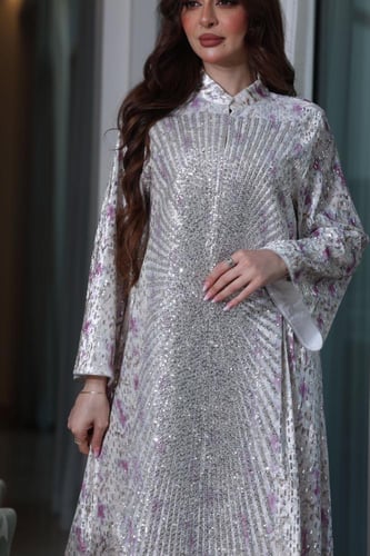 جلابية مخمل بتطريز ترتر لماع