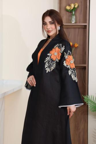 جلابية لينن قطعتين بتطريز شك يدوي وكرستالات وبطانة...