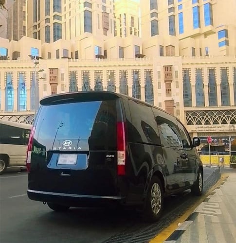 هيونداي ستاريا - توصيل من مطار جدة الى مكه