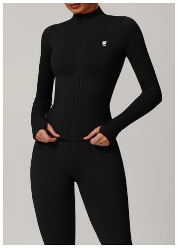 جاكيت رياضي بسحاب أسود – أداء عالي وأناقة عصرية