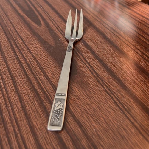 طقم شوك 6 قطع | صناعة يابانية فنتج نمط عنقود العنب