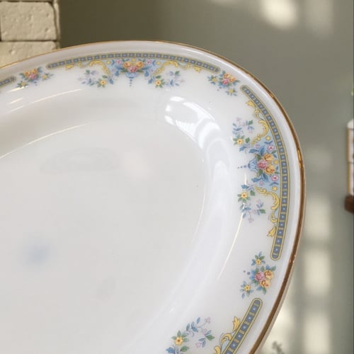 صحن بيضاوي - صناعة تايلاند ، فنتج