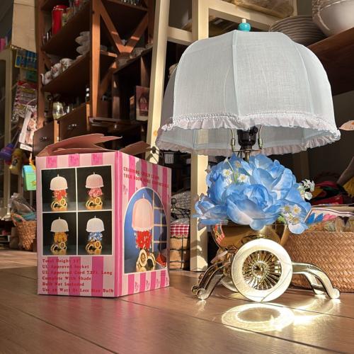 Vintage lamp, made in Taiwan, 1987 edition
