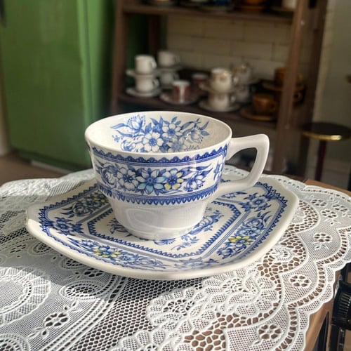 كوب فنتج وتحفة فنية رائعة من نوادر ماركة Nikko الي...