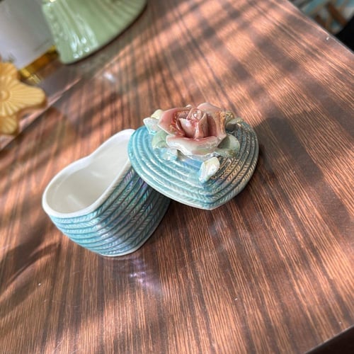 تحفة فنتج حجم صغير