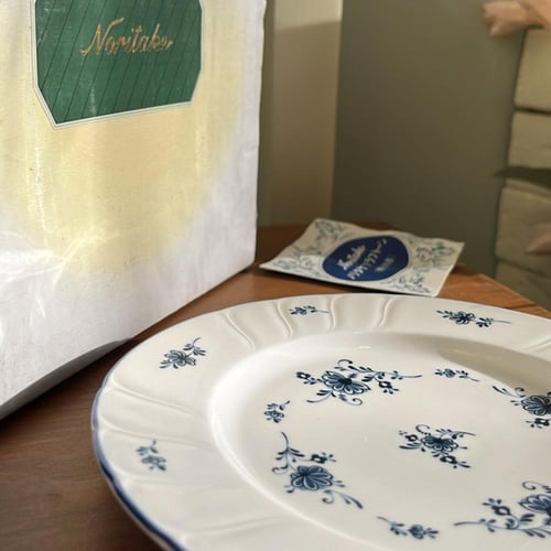 طقم من 6 صحون فنتج صناعة يابانية ماركة نوريتاكي ال...