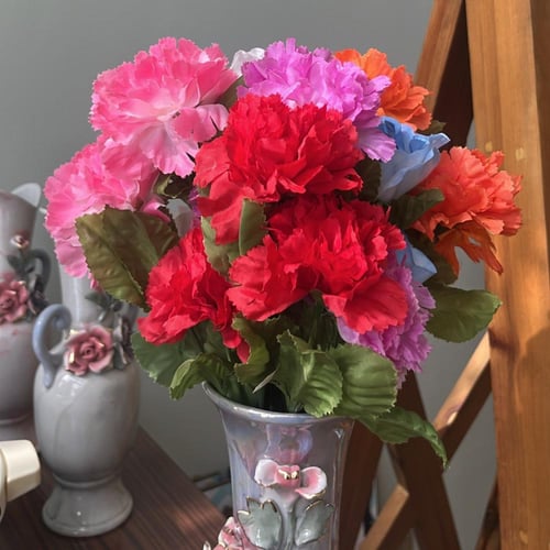 ورد صناعي فنتج