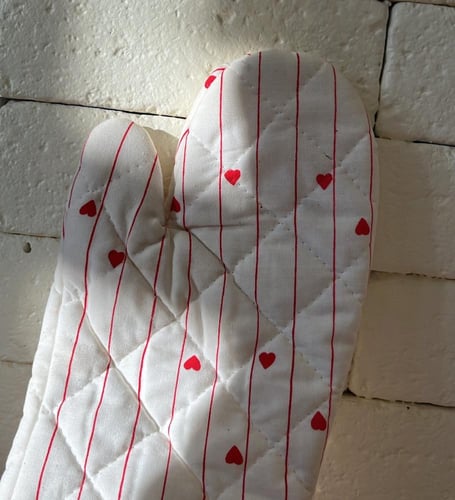 قفاز الطبخ / بيز - اصدار عتيق