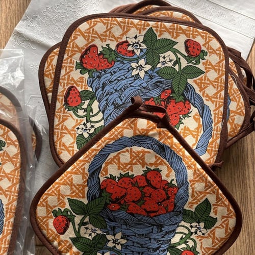 من اصدار السبعينات ميلادية | في اليابان