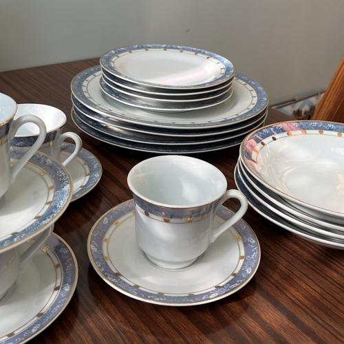 طقم سيراميك فنتج ( صحون واكواب )