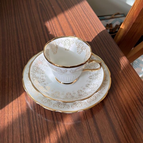 كوب فنتج من البورسلين ( البون تشاينا ) من 3 قطع