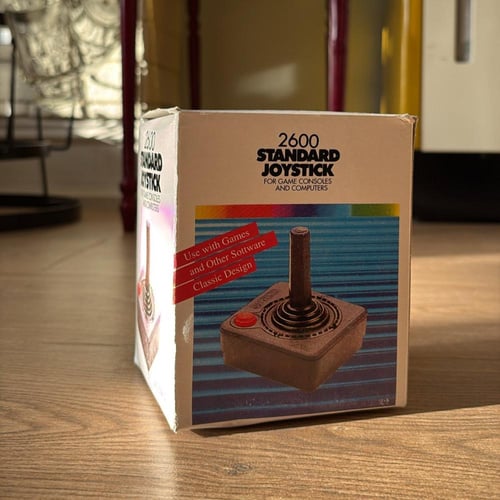 عصا تحكم فنتج | لأجهزة الألعاب وأجهزة الكمبيوتر