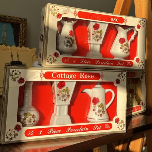 طقم من 3 تحف صغيره / فنتج ونادرة