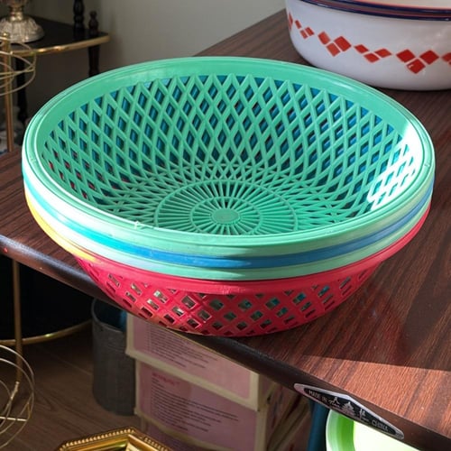 مشخال ( سلة بلاستيك ) فنتج صناعة سنغافورة