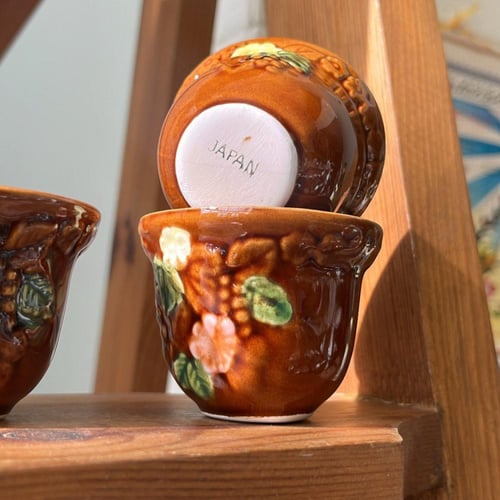 فنجال خزف ياباني فنتج ونادر