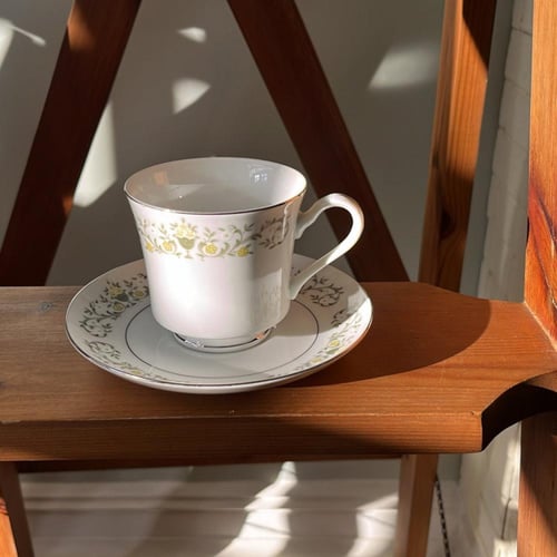 كوب ياباني فنتج من البورسلان الفاخر نمط FLORENTINE