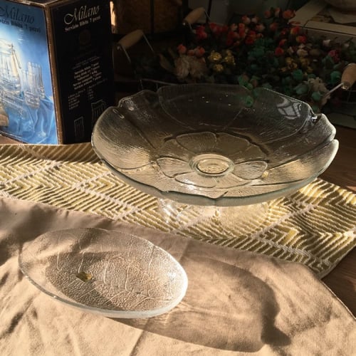 ستاند عتيق صناعة فرنسية من luminarc