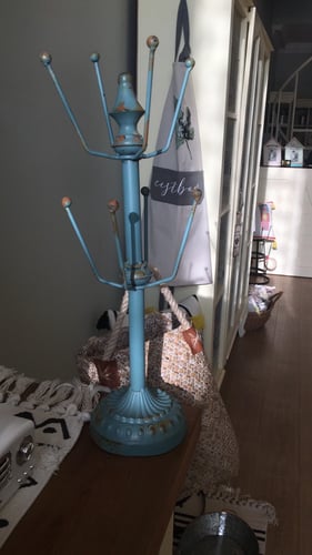 ستاند حديد شابي شيك