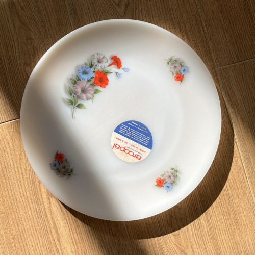 صحن فنتج صناعة فرنسية ماركة اركوبال