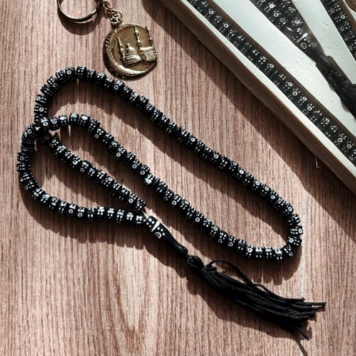 طقم فنتج ( ميدالية - سبحة )