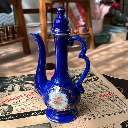 صناعة يابانية مخزنة أكثر من 40 سنة