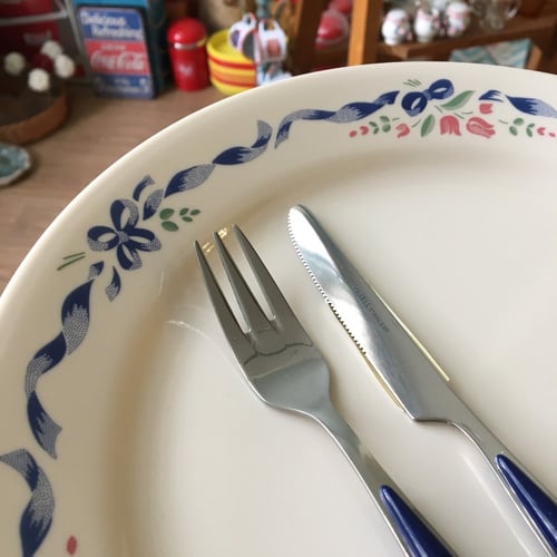 أدوات الأكل - حجم وسط