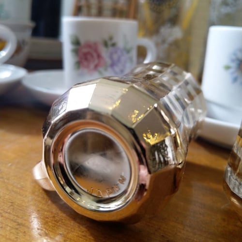 بيالات يابانية فنتج | تحمل شعار ( سيفين ونخلة )