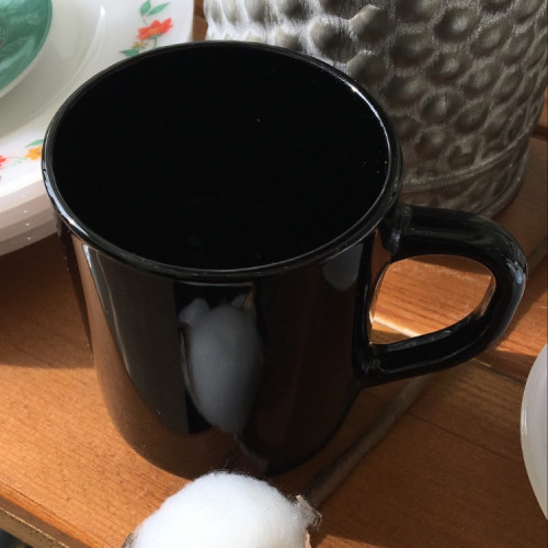 " mug " فنتج صناعة فرنسية