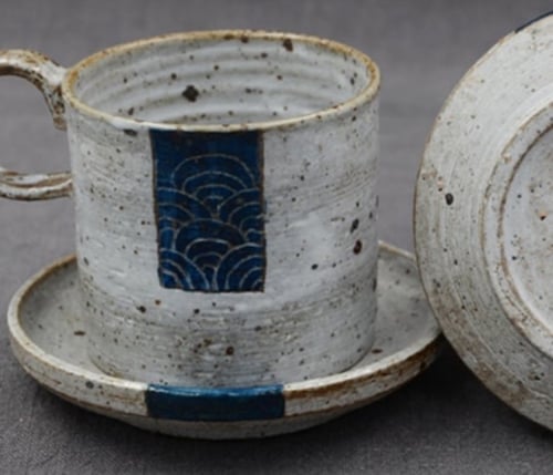 كوب خزف صناعة يدوية