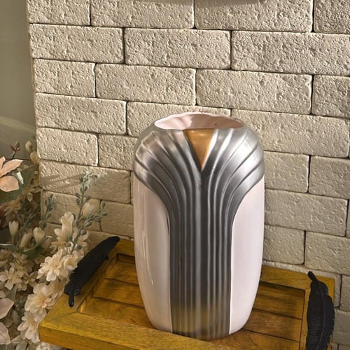 فازة عتيقة إصدار الثمانينات | صناعة تايوان ( الستي...