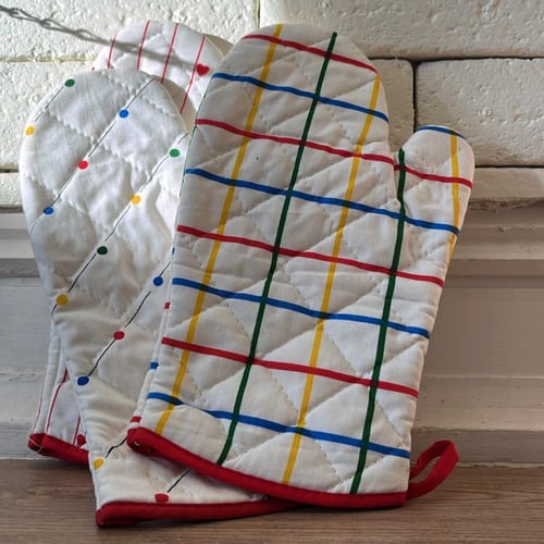 قفاز الطبخ / بيز - اصدار عتيق