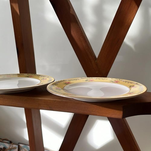 صحون فنتج صناعة يابانية من مجموعة زهرة التوليب الو...