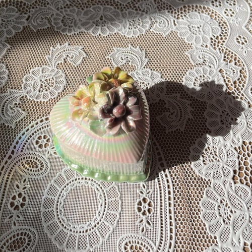 تحفة وعلبة فنتج