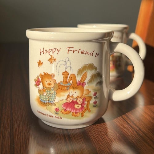 كوب خزف صناعة يابانية فنتج ونادر اصدار 1986