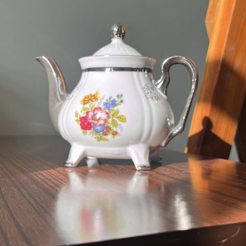 إبريق فنتج ونادر | صناعة يابانية