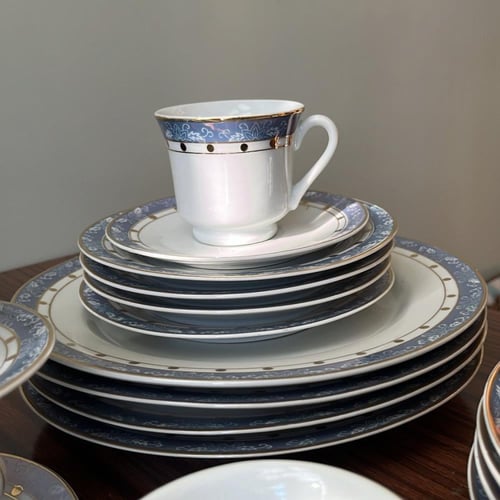 طقم سيراميك فنتج ( صحون واكواب )