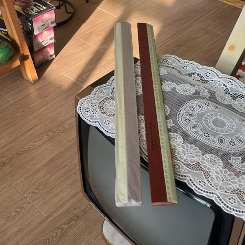 مسطرة خشب اصدار قديم