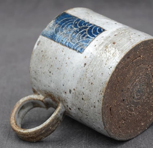 كوب خزف صناعة يدوية