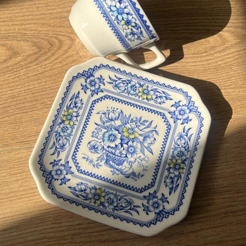 كوب فنتج وتحفة فنية رائعة من نوادر ماركة Nikko الي...