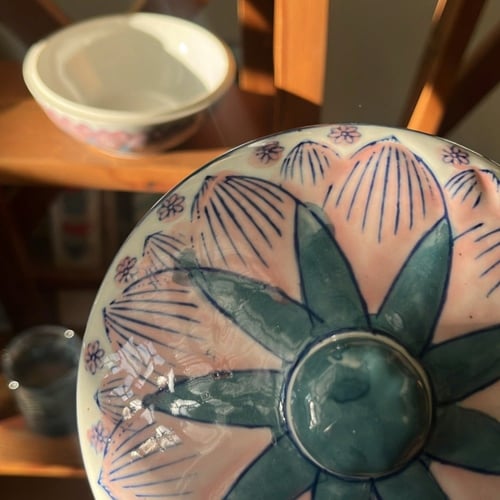 مطبقية - تمرية خزف اصدار عتيق ونادر