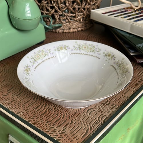 بادية توريد اخضر انيق