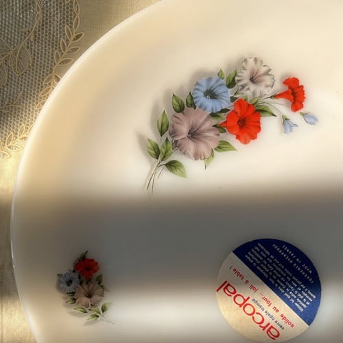 صحن فنتج صناعة فرنسية ماركة اركوبال