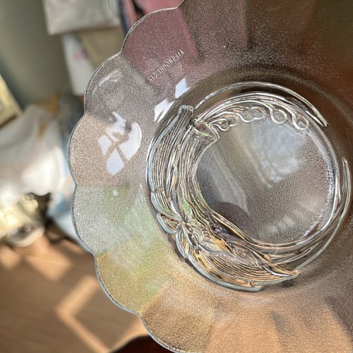 صحن زجاجي فنتج صناعة اندونيسية