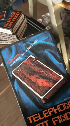 مكتشف قائمة الهاتف