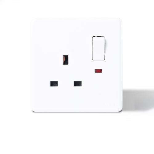 فيش مع مفتاح ولمبة بيانو أبيض SEMICNZ