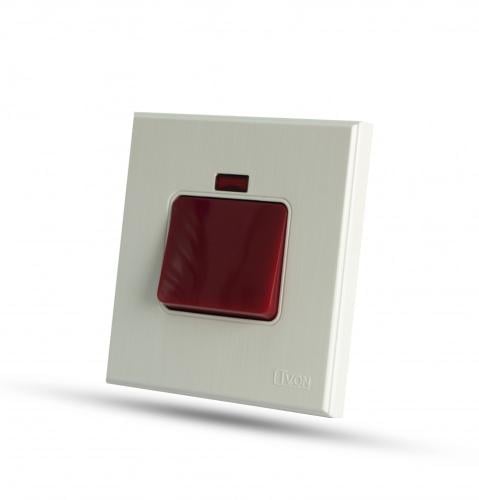 مفتاح مكيف 7*7 بيانو خشّابي