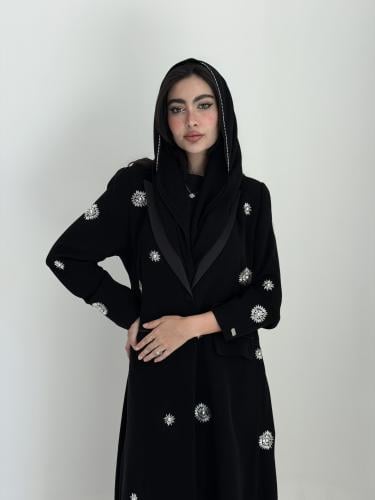 Vantablack Klosh Blazer Abaya