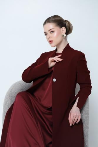 Burgundy-Blazer abaya