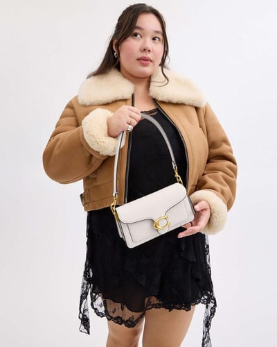 حقيبة كتف تابي 20 / براند كوتش