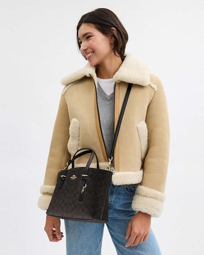 حقيبة مولي 25 من القماش المميز